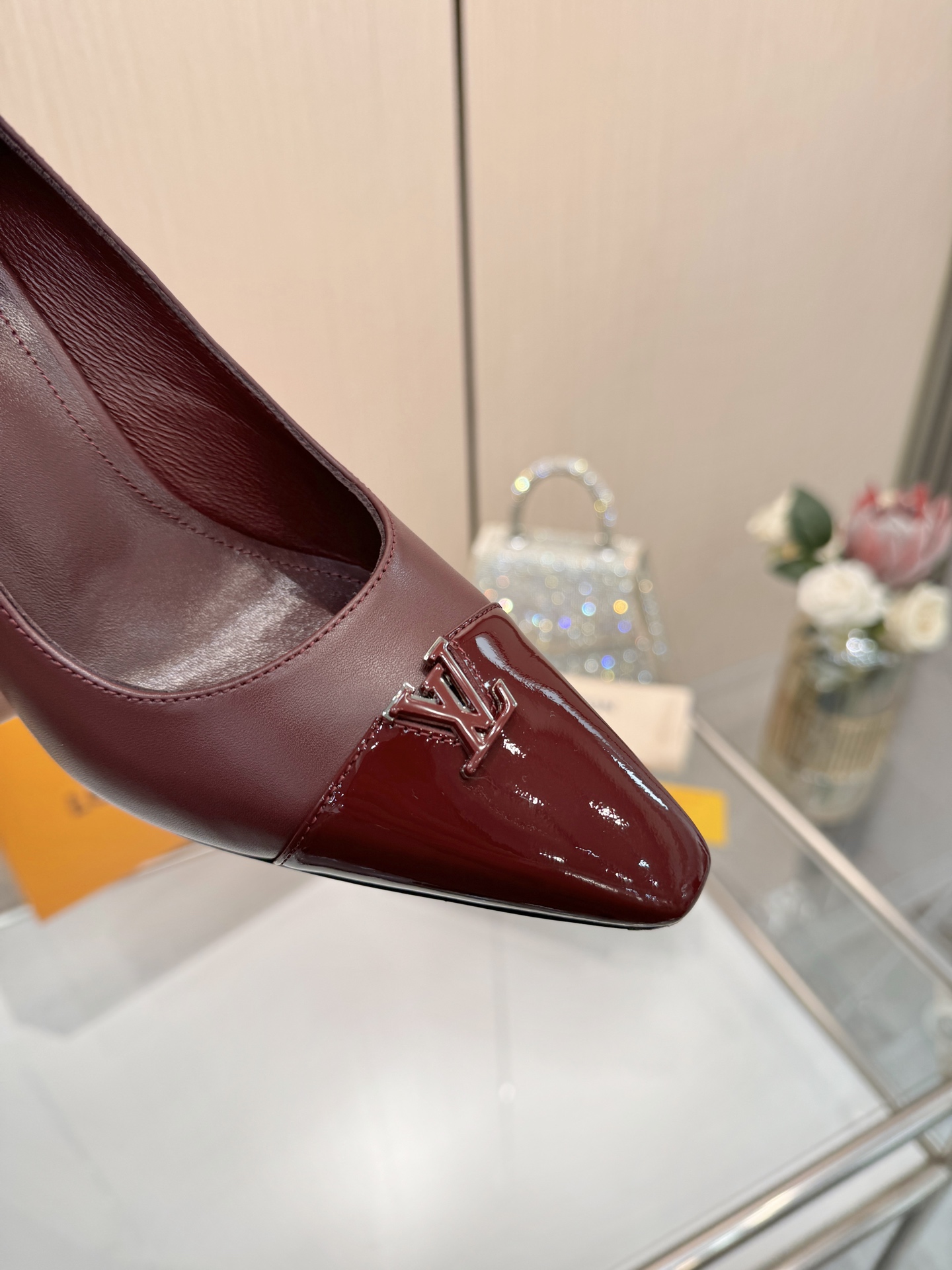 Women's high heels